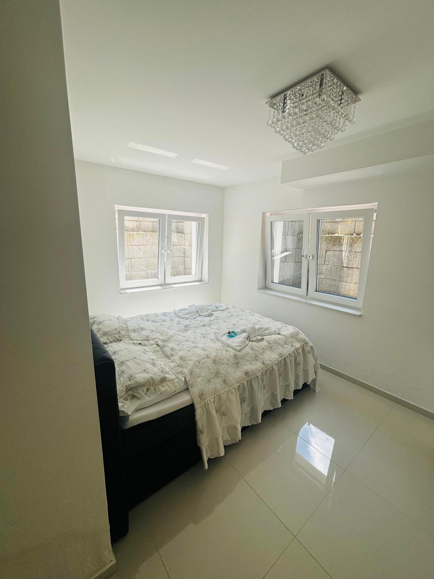 Modern Living In Hamburg-Wandsbek Self Check-In 2X Schlafzimmer 1X Schlafsofa Zewnętrze zdjęcie